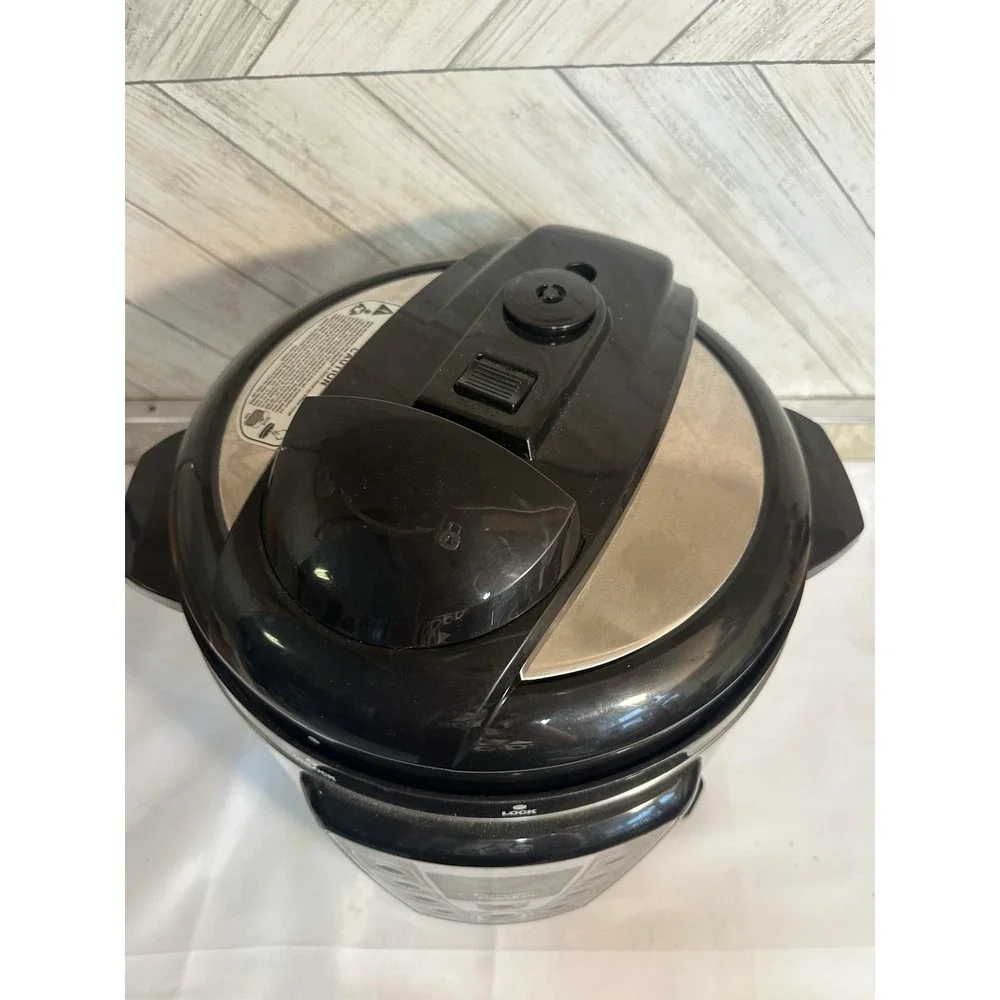 POWER COOKER 6 Quart Digital Pressure Cooker Model #PC-WAL1